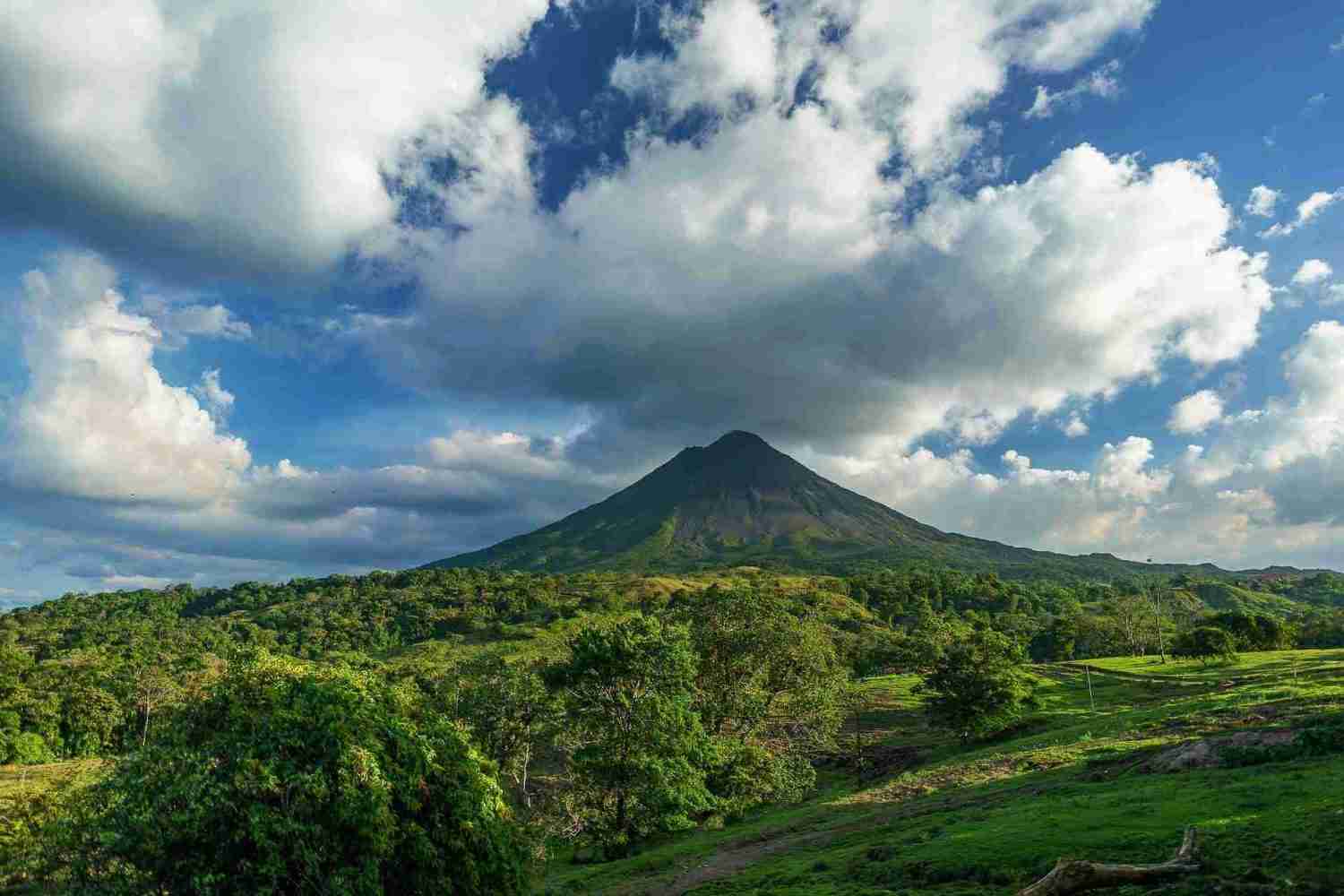 Costa Rica Escorted Tour - Volcanoes