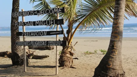 Costa Rica – On a Budget Manuel Antonio Costa Rica - On a Budget Manuel Antonio