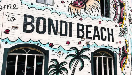 Australia Holidays – Bondi Beach Australia Holidays - Bondi Beach